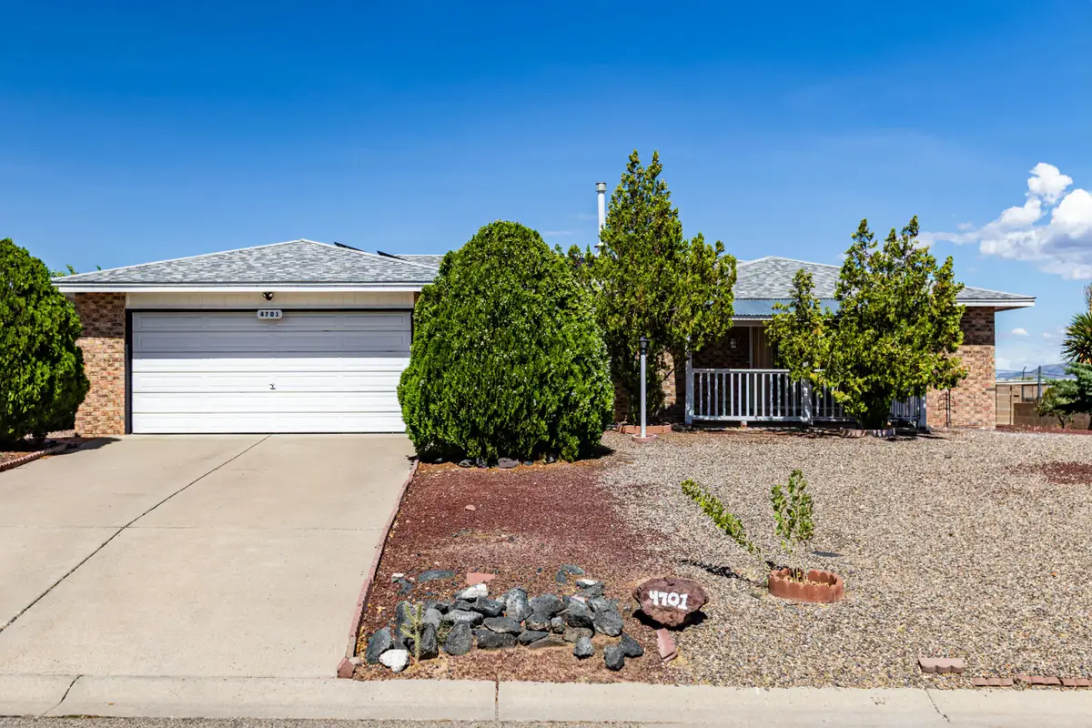 4701 Aquamarine Drive Ne, Rio Rancho, NM 87124 - #1