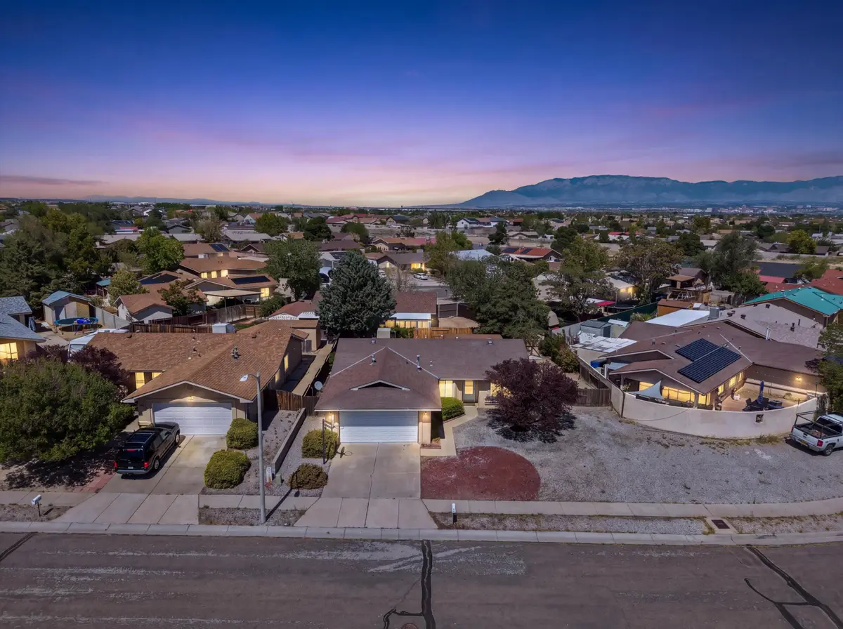 9101 Suncrest Avenue Sw, Albuquerque, NM 87121 - #1
