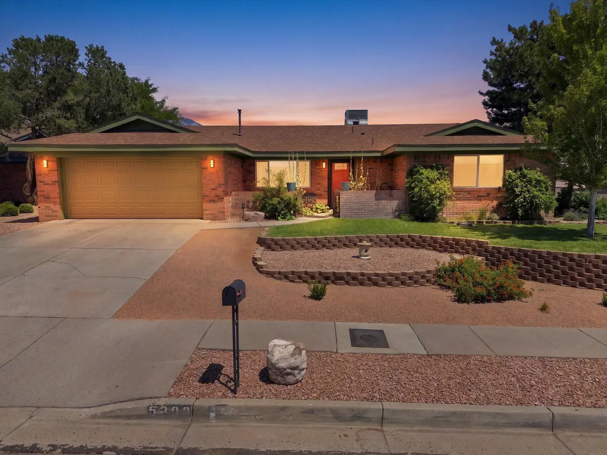 5300 Dee Drive Ne, Albuquerque, NM 87111 - #1