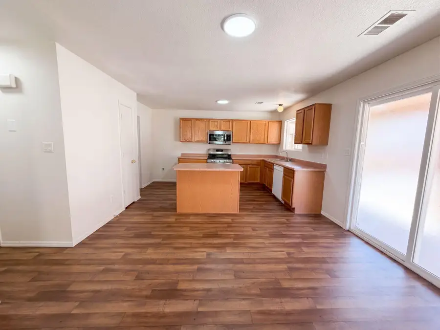 1824 Sierra Norte Loop Ne, Rio Rancho, NM 87144 - #2
