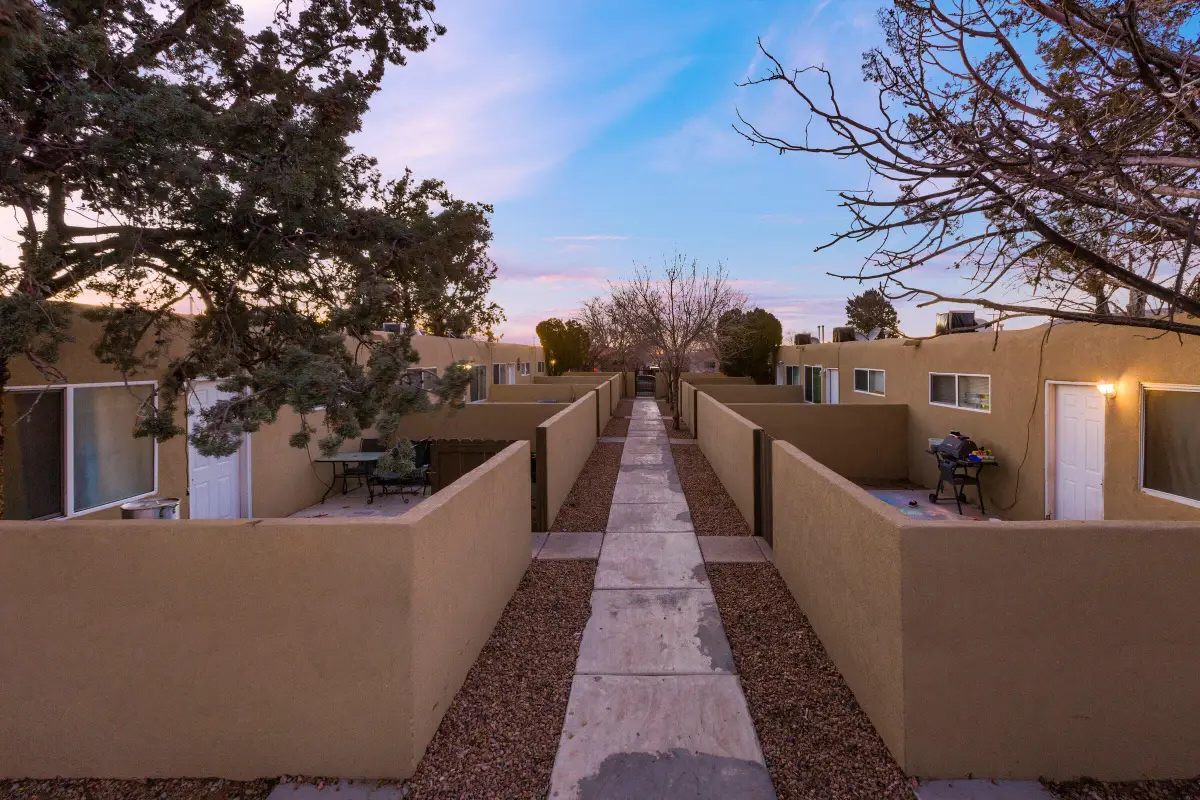 512 Mesilla Street Se, Albuquerque, NM 87108 - #1