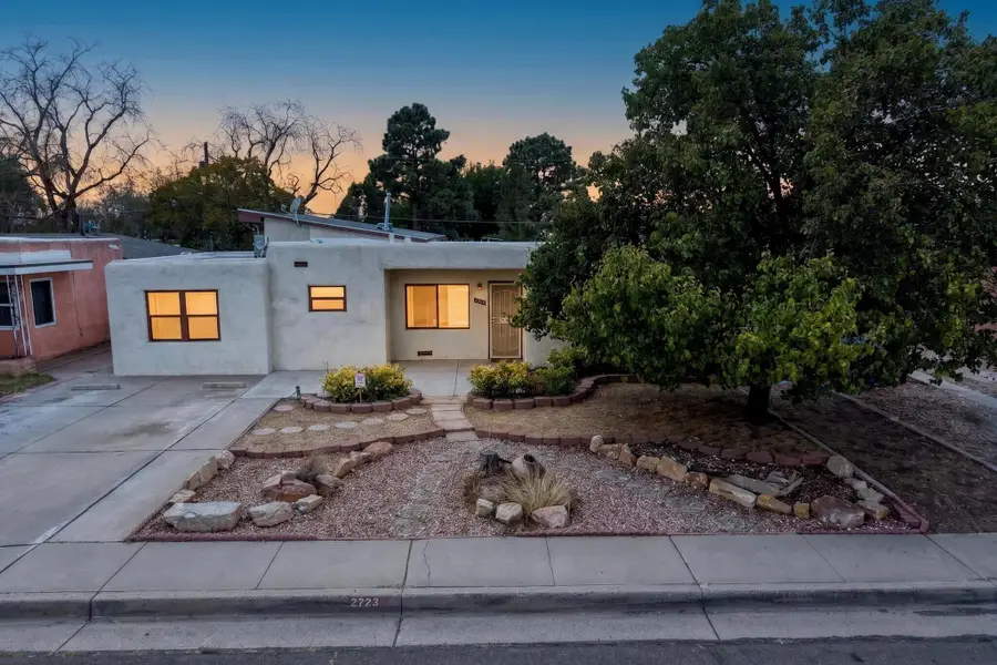 2723 Sierra Drive Ne, Albuquerque, NM 87110 - #2