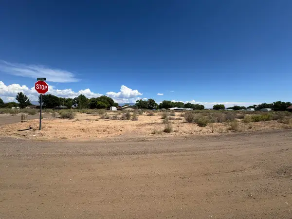 2 Francesca Court, Los Lunas, NM 87031