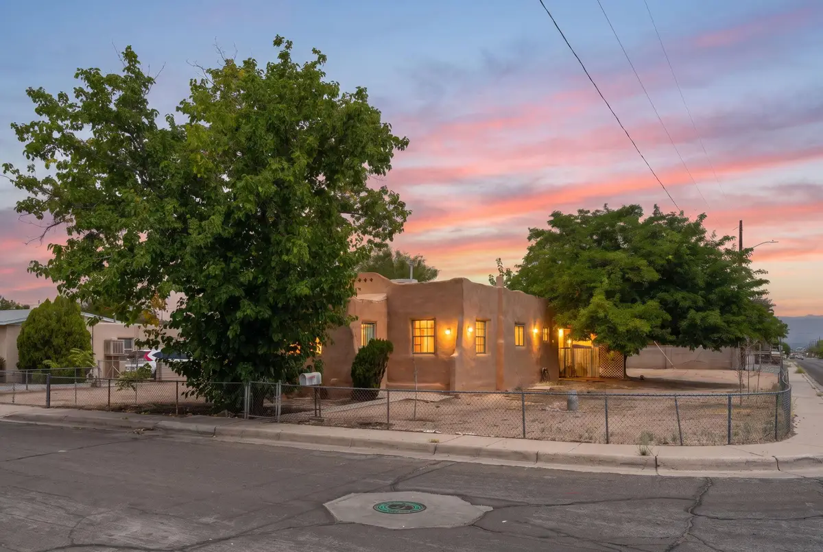 300 63rd Street Nw, Albuquerque, NM 87105 - #1