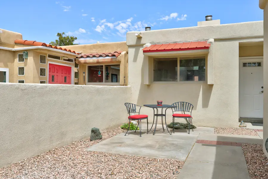 608 Meadow Green Court Se, Albuquerque, NM 87123 - #3
