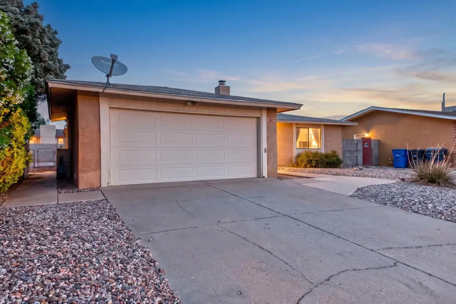 4917 Chisholm Trail Nw, Albuquerque, NM 87120 - #3
