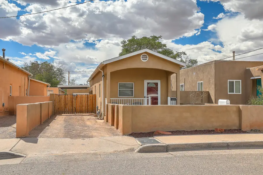 1217 11th Street Nw, Albuquerque, NM 87104 - #2