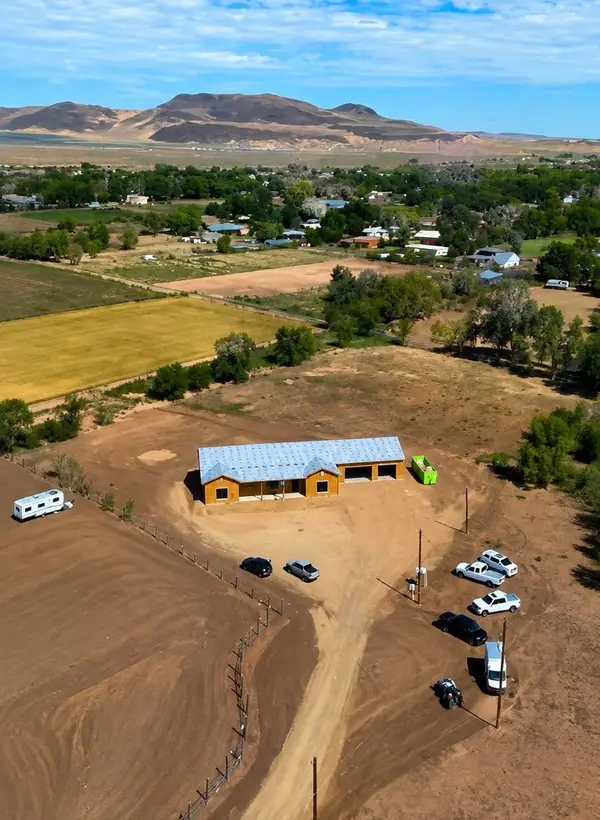 3 Crane Court, Los Lunas, NM 87031
