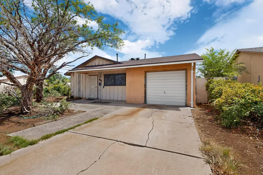 236 Conchas Street Ne, Albuquerque, NM 87123 - #2