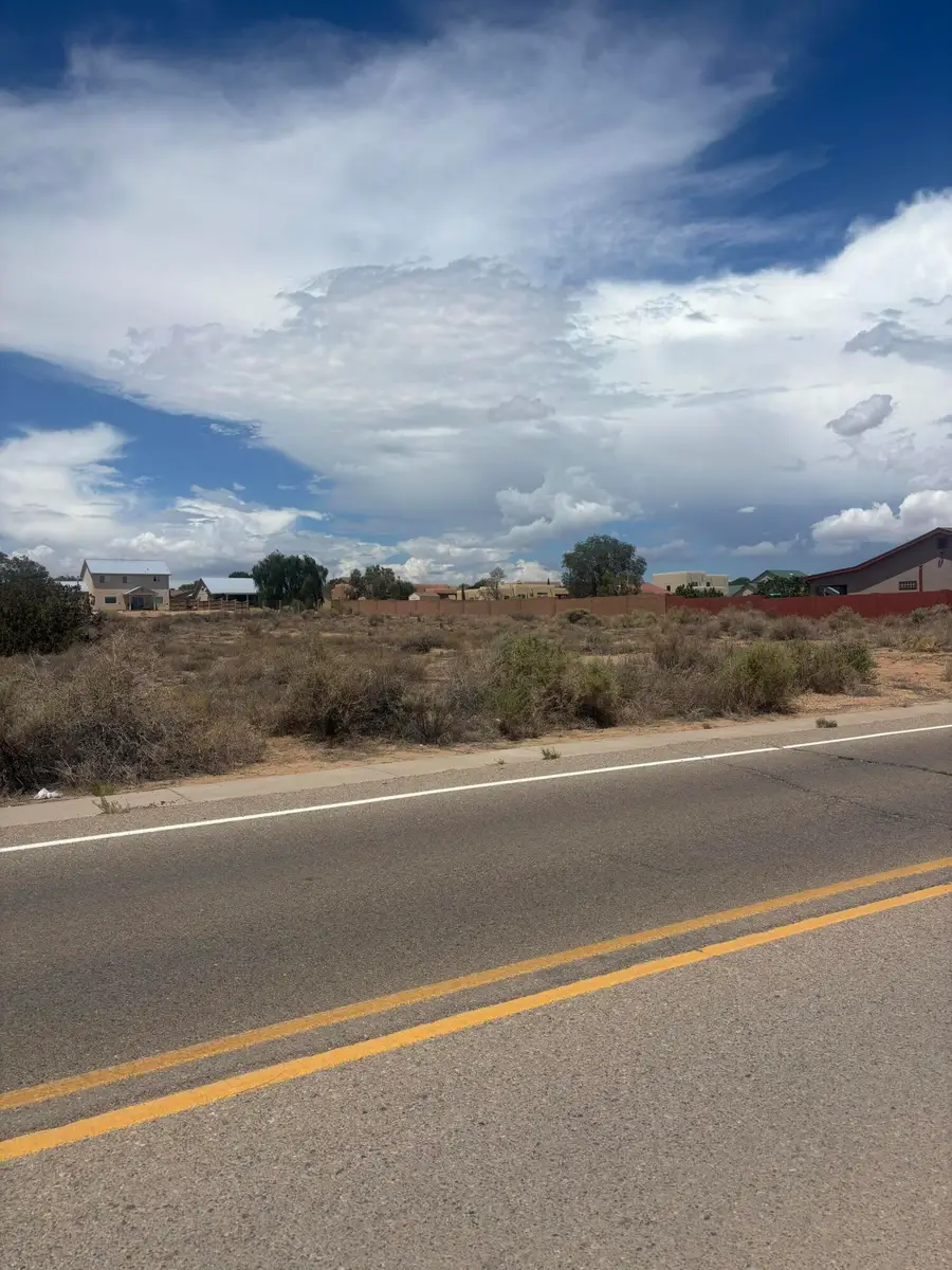 525 10th Street Ne, Rio Rancho, NM 87144 - #3