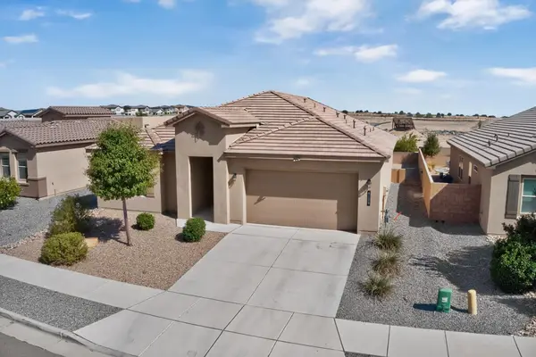 6109 Goldenseal Court Nw, Albuquerque, NM 87120