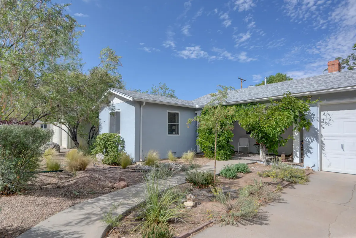 329 Montclaire Drive Ne, Albuquerque, NM 87108 - #1