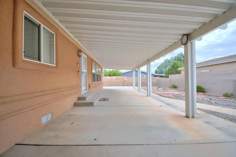 242 Sunrise Bluffs Drive, Belen, NM 87002 - #3
