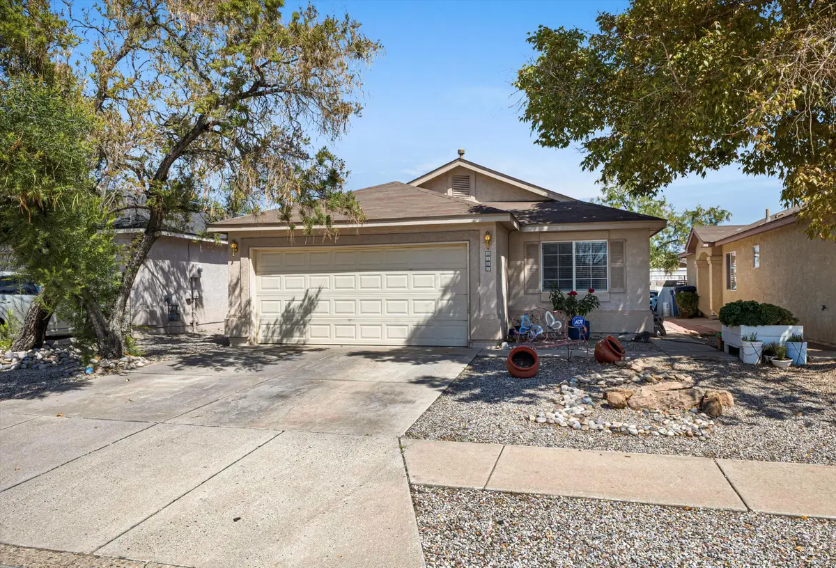 8305 Vista Estrella Lane Sw, Albuquerque, NM 87121 - #1
