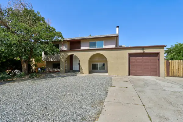 1725 Hiawatha Drive Ne, Albuquerque, NM 87112