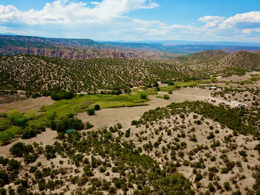 910 County Road 69, Dixon, NM 87527 - #2