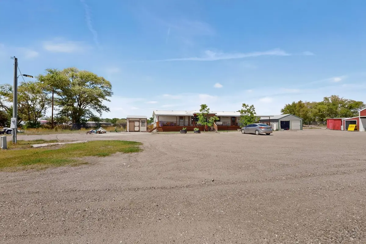 19556 Highway 314, Belen, NM 87002 - #1