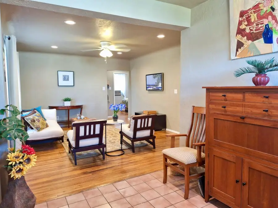 2829 Sierra Drive Ne, Albuquerque, NM 87110 - #3