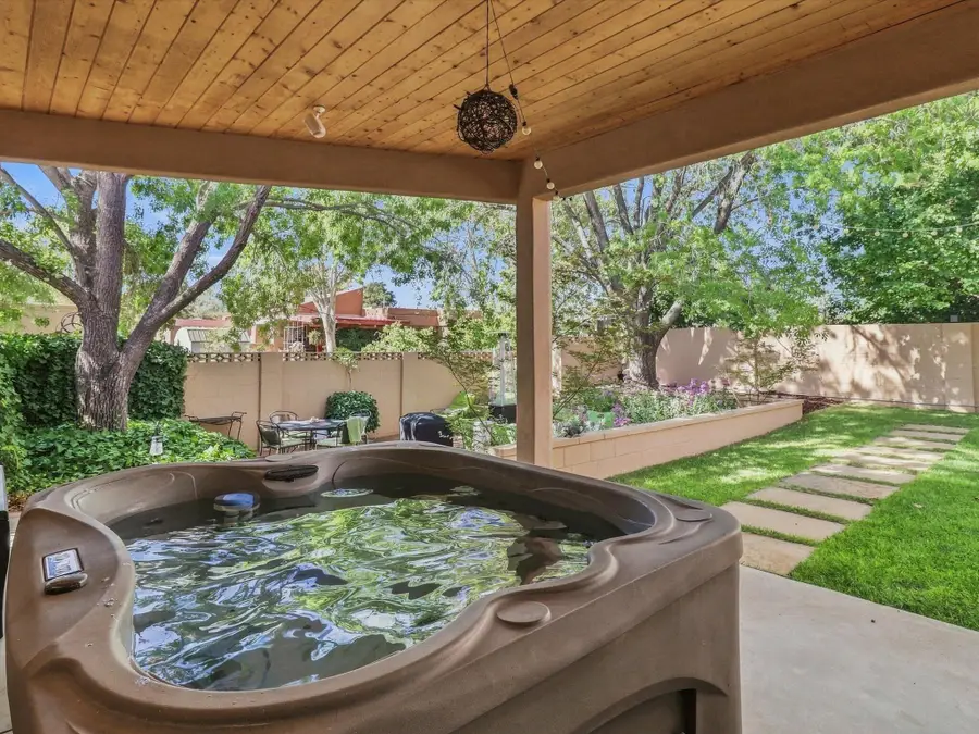 7516 Parkwood Drive Nw, Albuquerque, NM 87120 - #3