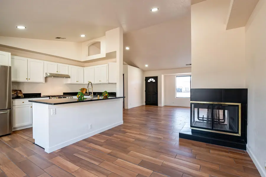 9501 Sunspot Road Sw, Albuquerque, NM 87121 - #2