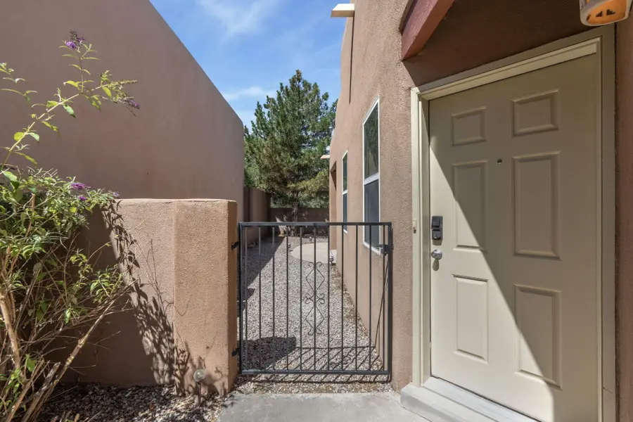 631 Granite Point Trail Se, Albuquerque, NM 87123 - #3