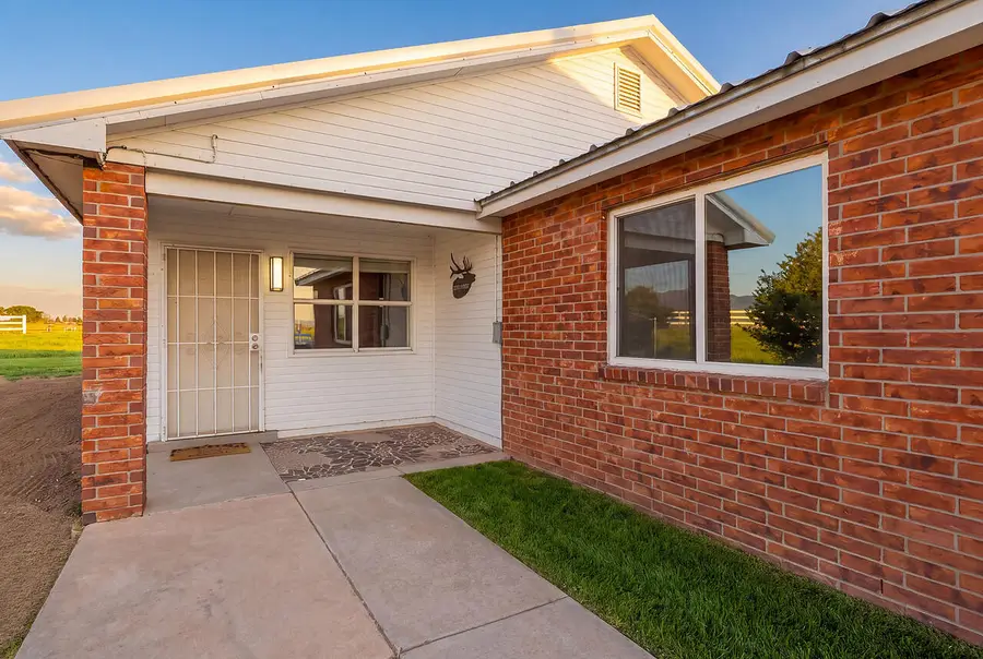 4 Kestrel Court, Edgewood, NM 87015 - #2