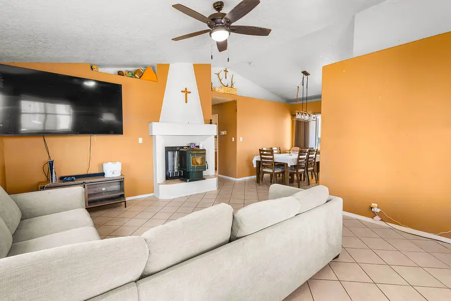 4 Kestrel Court, Edgewood, NM 87015 - #3