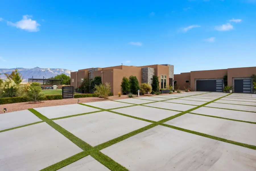 95 Todos Juntos Road, Corrales, NM 87048 - #2