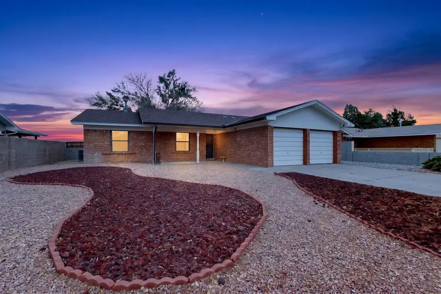 7401 Mayflower Road Ne, Albuquerque, NM 87109 - #2