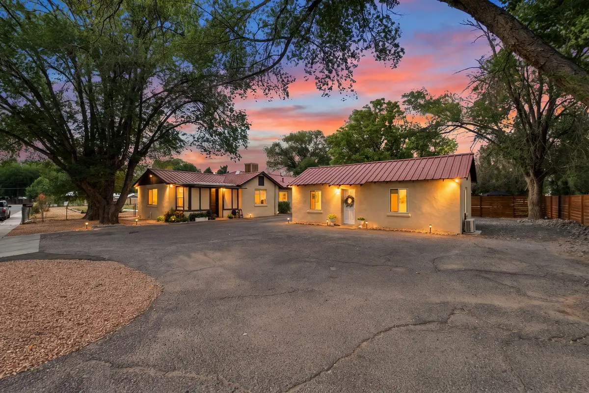 2929 Floral Road Nw, Albuquerque, NM 87104 - #1