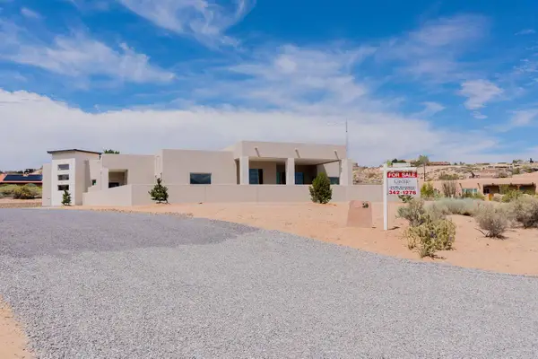 50 Calle Verde, Corrales, NM 87048