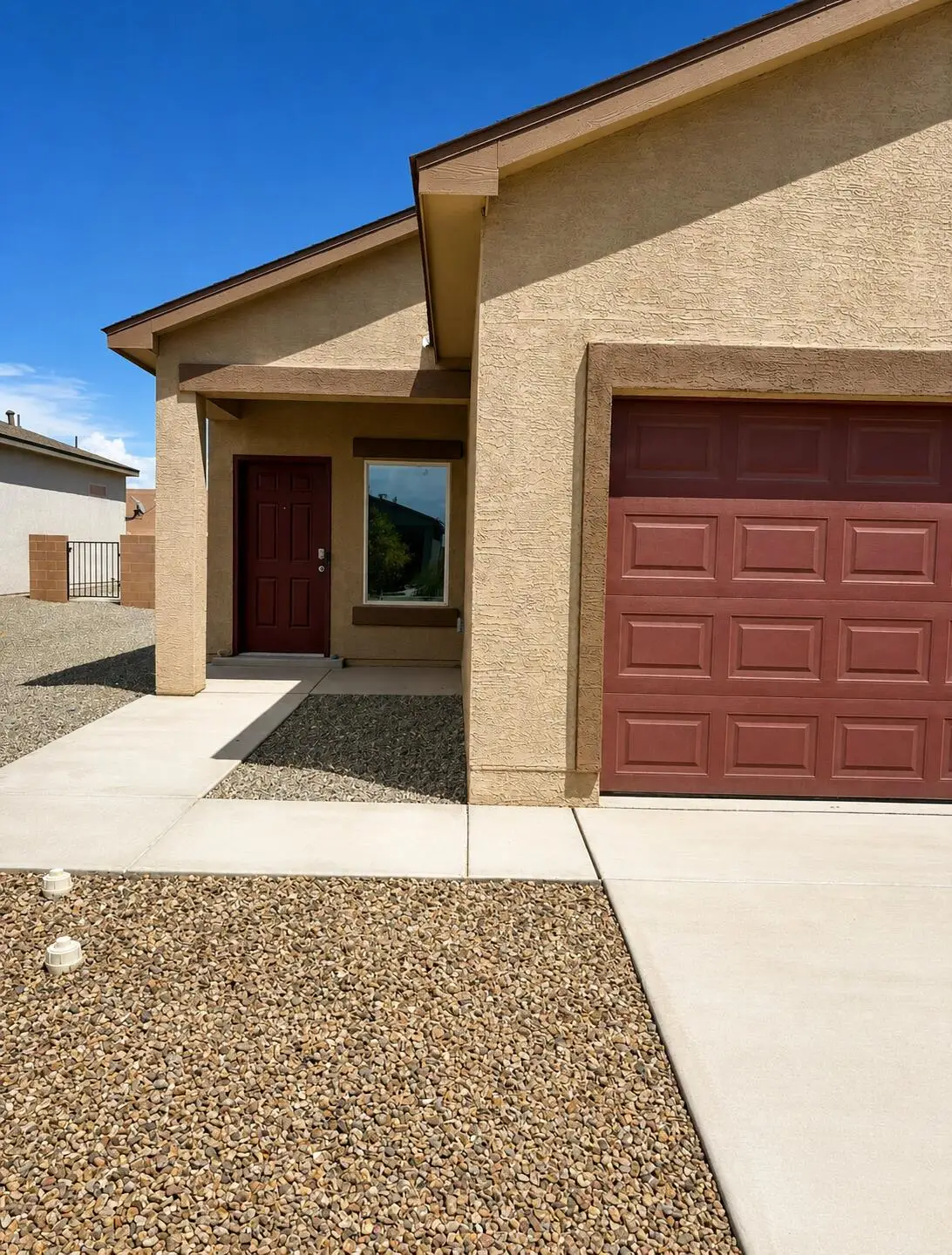 4 Camino Viejo, Los Lunas, NM 87031 - #1