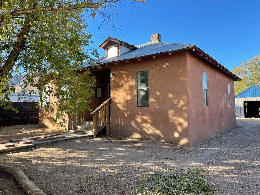 708 Spruce Street, Magdalena, NM 87825 - #3