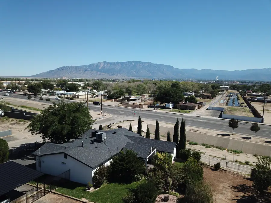 202 Wayne Road Nw, Albuquerque, NM 87114 - #2