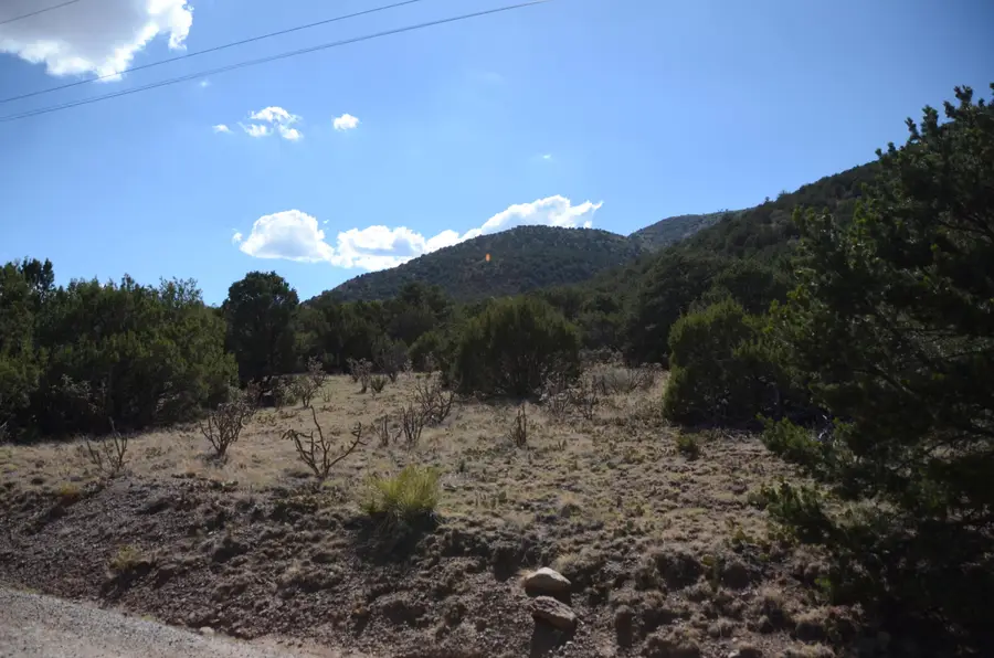 84 N Mountain Road, Edgewood, NM 87015 - #2