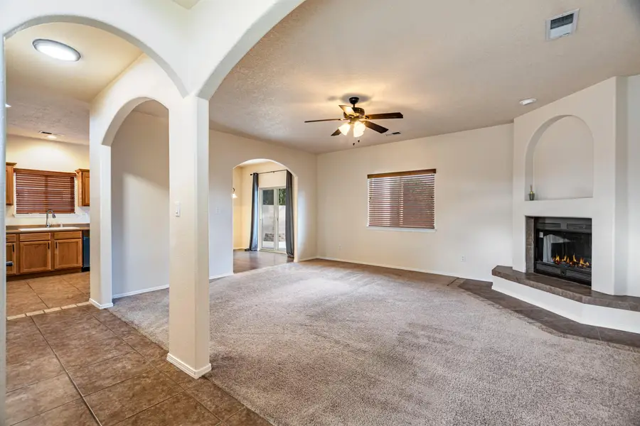 5832 Ermemin Avenue Nw, Albuquerque, NM 87114 - #3