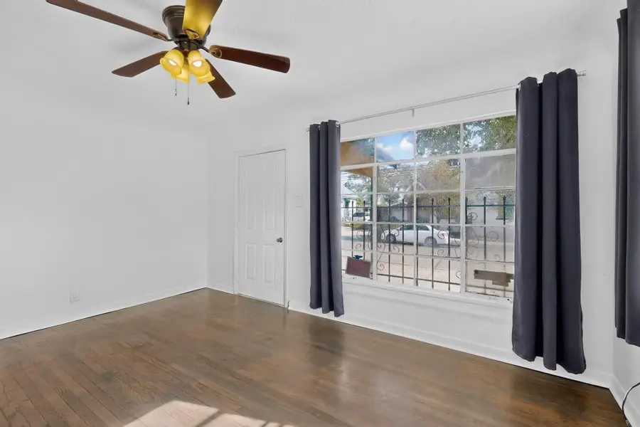121 Arno Street Se, Albuquerque, NM 87102 - #2