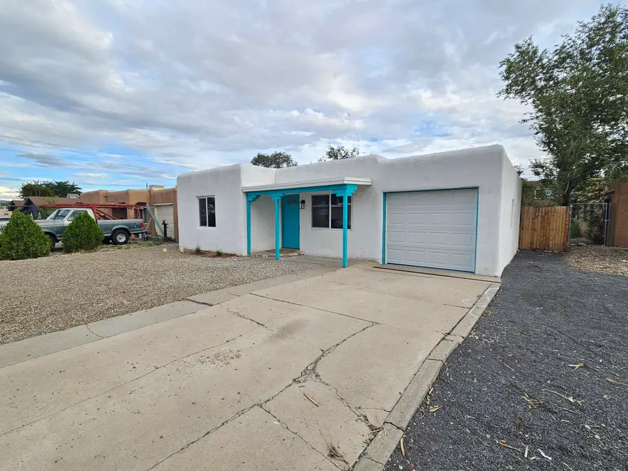 3428 Ross Avenue Se, Albuquerque, NM 87106 - #2