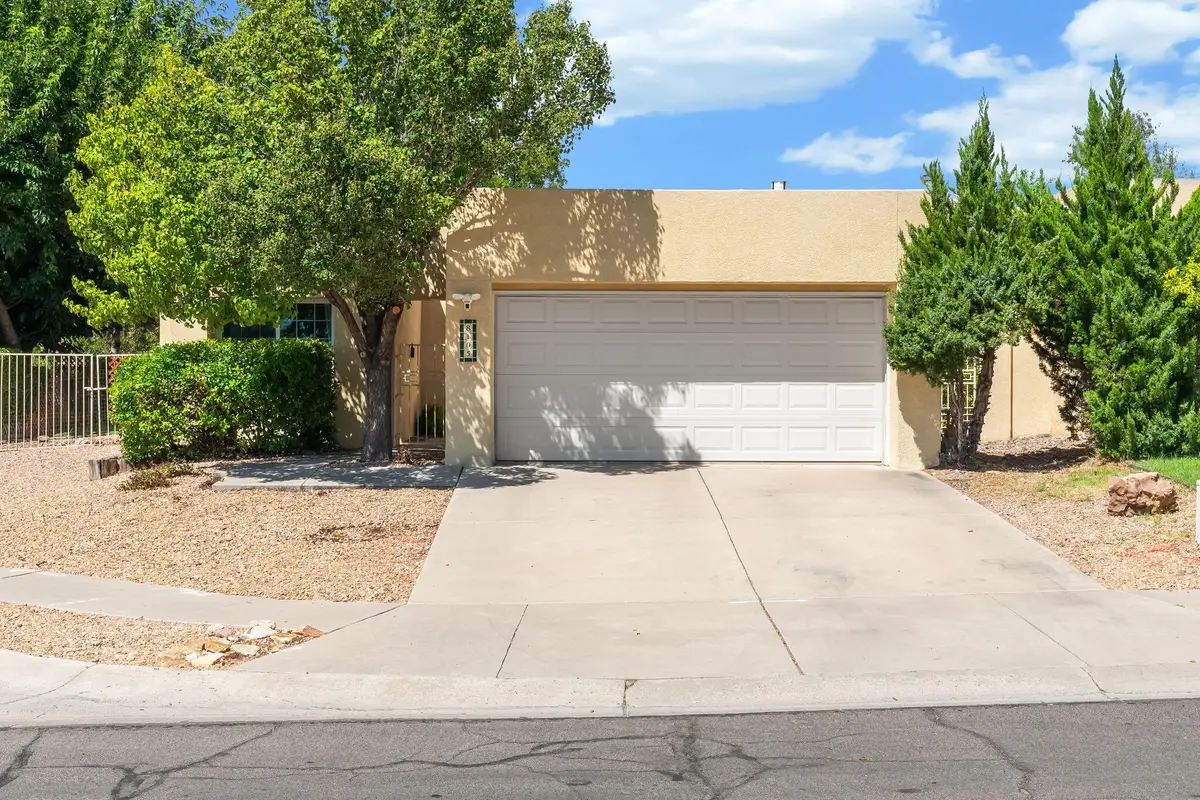 8105 Countrywood Road Ne, Albuquerque, NM 87109 - #1