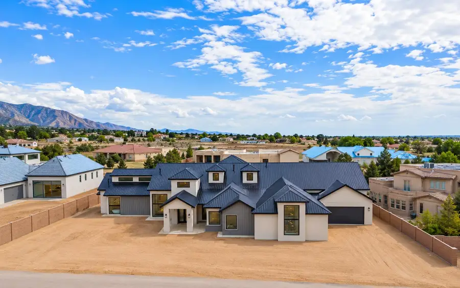 10850 Richfield Avenue Ne, Albuquerque, NM 87122 - #2