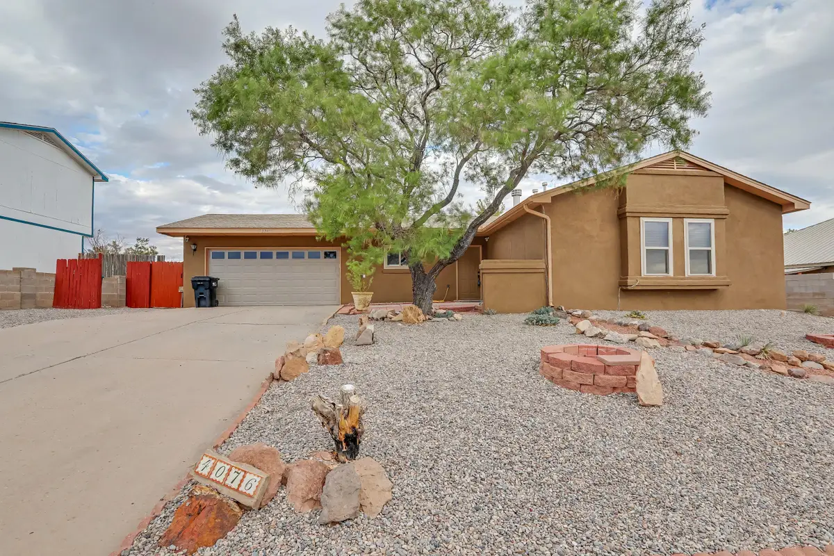 4076 Montreal Loop Ne, Rio Rancho, NM 87144 - #1