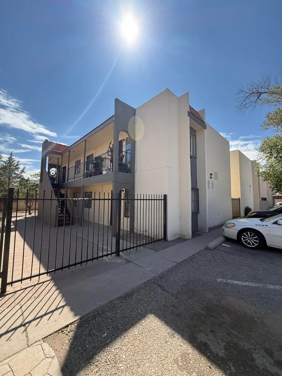 536 Palomas Drive Se, Albuquerque, NM 87108 - #2