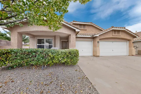 4951 Whisper Wind Street Nw, Albuquerque, NM 87120