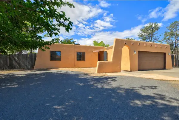 2100 Black Hills Road Ne, Rio Rancho, NM 87124