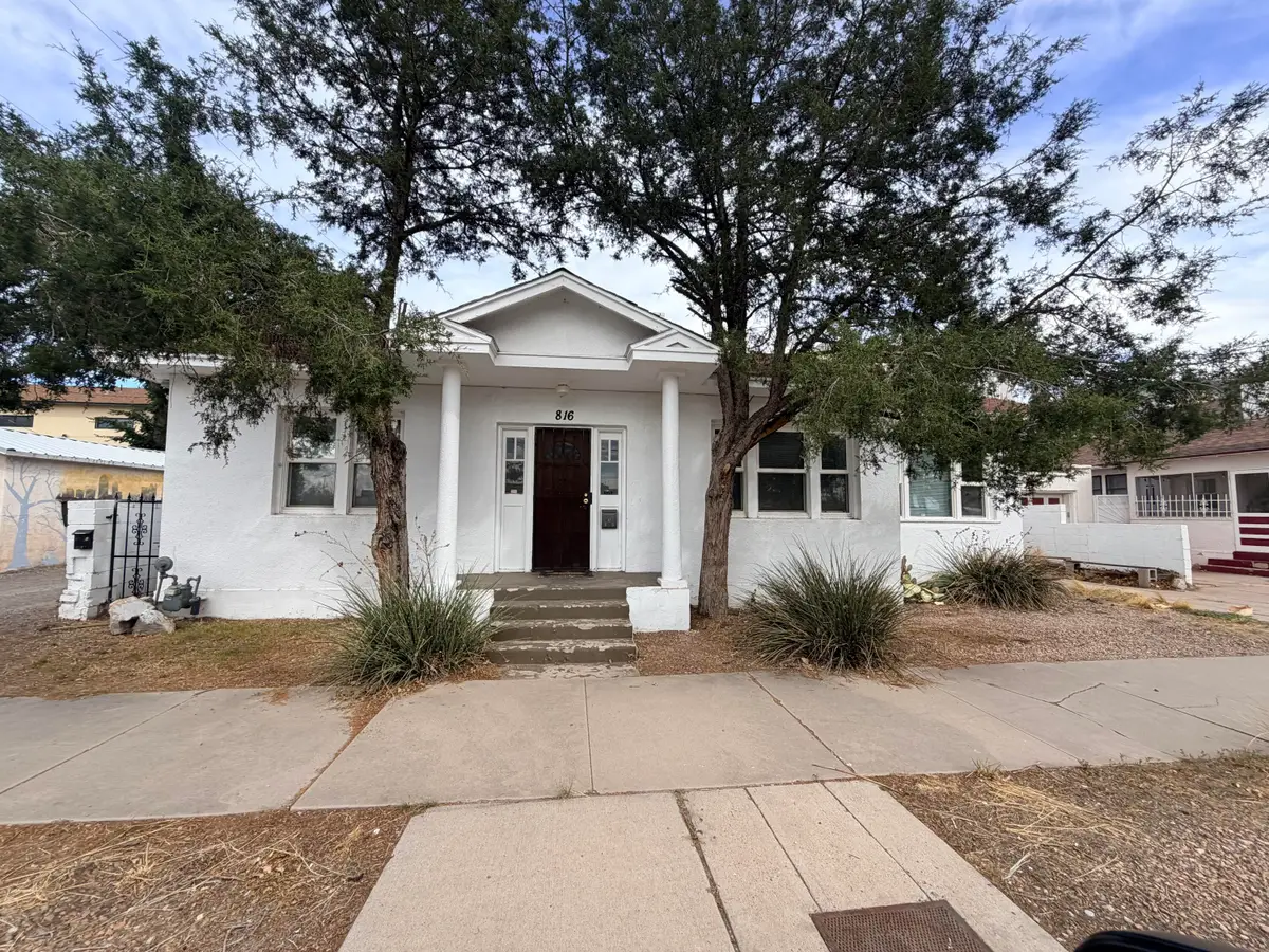 816 6th Street Nw, Albuquerque, NM 87102 - #1