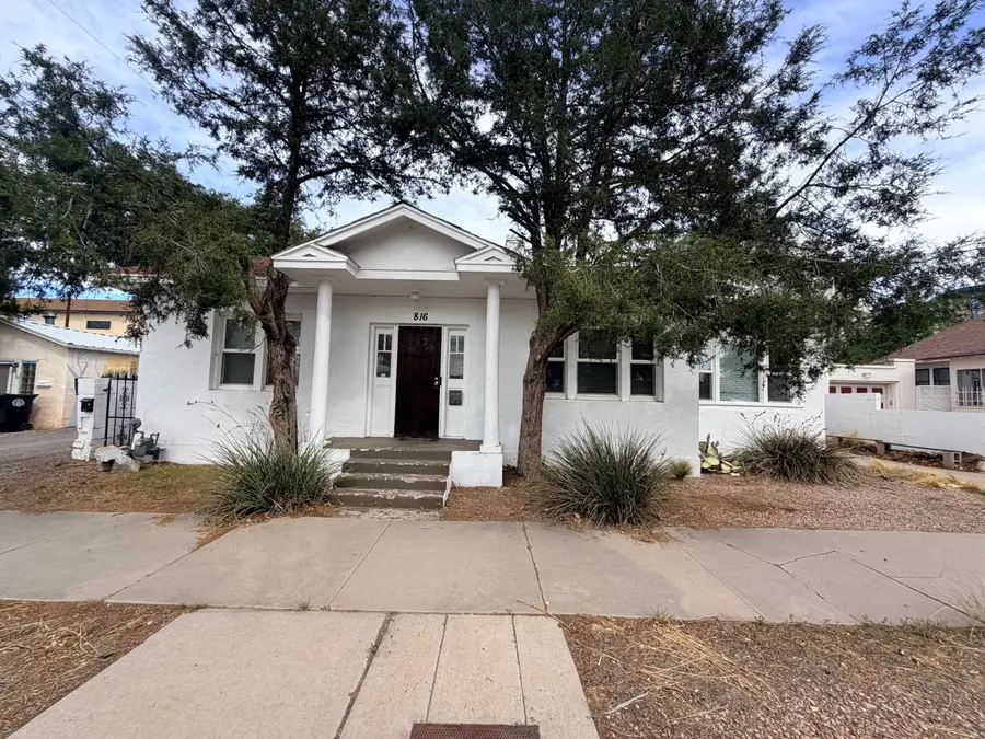 816 6th Street Nw, Albuquerque, NM 87102 - #2