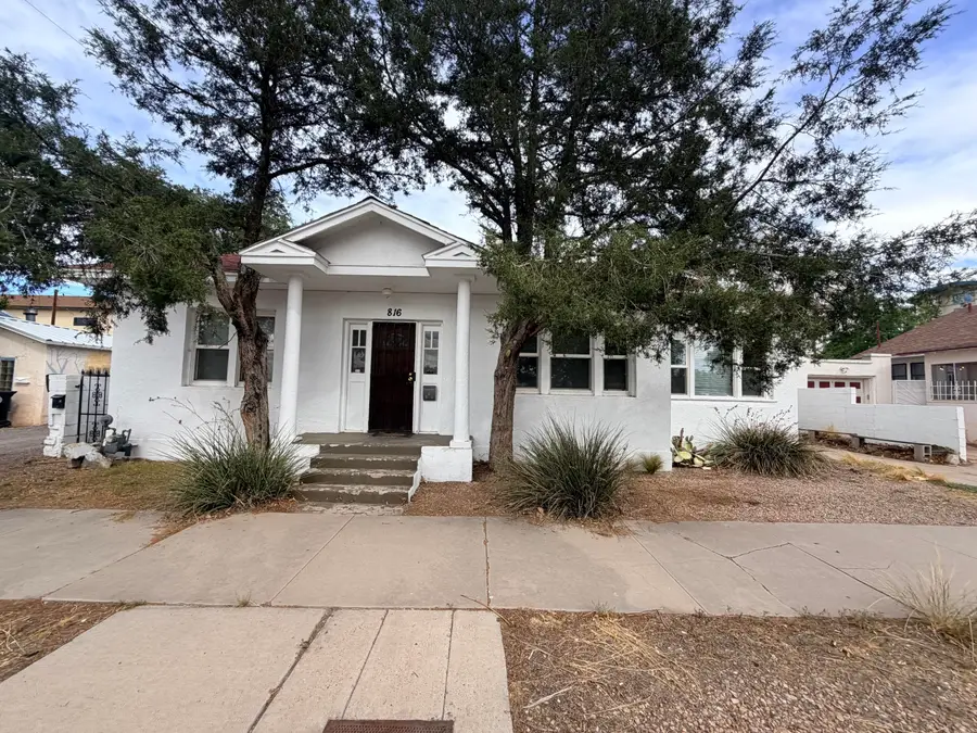 816 6th Street Nw, Albuquerque, NM 87102 - #3