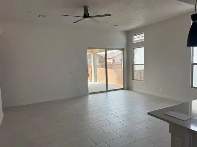 2448 Marble Avenue Ne, Rio Rancho, NM 87144 - #3