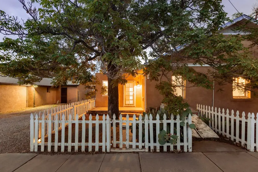 901 7th Street Nw, Albuquerque, NM 87102 - #3