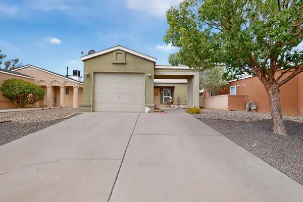 2153 High Desert Circle Ne, Rio Rancho, NM 87144